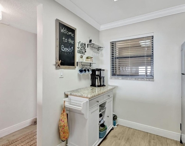 9400 S Ocean Drive - Photo Thumbnail 4