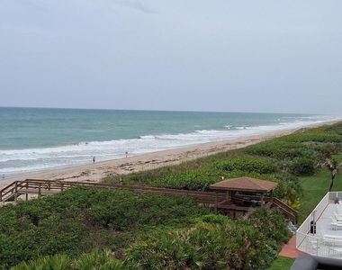 9400 S Ocean Drive - Photo Thumbnail 37