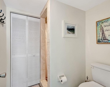 9400 S Ocean Drive - Photo Thumbnail 22