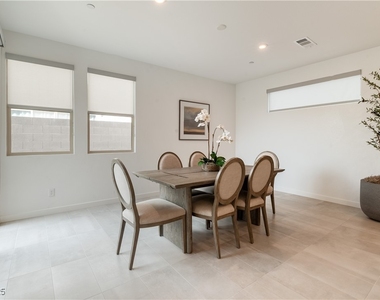 2526 Verdello Street - Photo Thumbnail 5