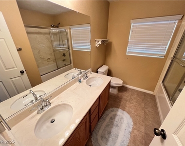 742 Canary Wharf Drive - Photo Thumbnail 27