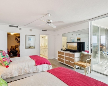5400 N Ocean Drive E - Photo Thumbnail 17