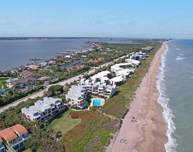 2051 Ne Ocean Boulevard - Photo Thumbnail 28