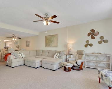 2051 Ne Ocean Boulevard - Photo Thumbnail 3