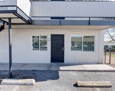 5001 Obannon Drive - Photo Thumbnail 3