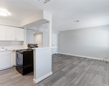 5001 Obannon Drive - Photo Thumbnail 8