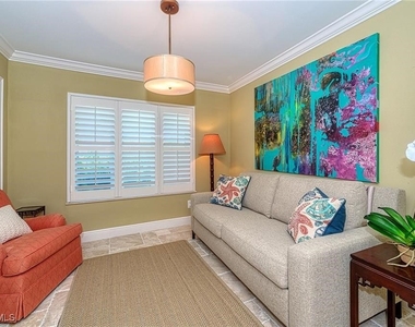 285 5th Avenue S - Photo Thumbnail 12