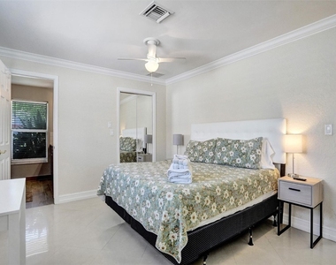 2051 Coral Reef Drive - Photo Thumbnail 40