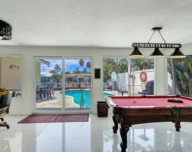 2051 Coral Reef Drive - Photo Thumbnail 24