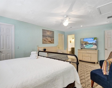 2051 Coral Reef Drive - Photo Thumbnail 37