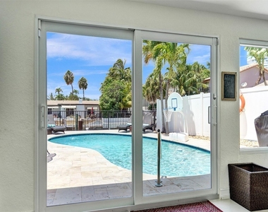 2051 Coral Reef Drive - Photo Thumbnail 25