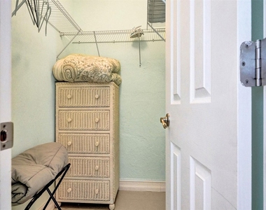 2051 Coral Reef Drive - Photo Thumbnail 39