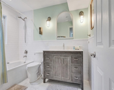 2051 Coral Reef Drive - Photo Thumbnail 36