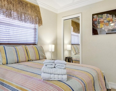 2051 Coral Reef Drive - Photo Thumbnail 34