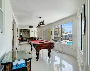 2051 Coral Reef Drive - Photo Thumbnail 20