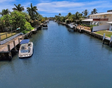 2051 Coral Reef Drive - Photo Thumbnail 46
