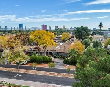 2801 Pinto Lane - Photo Thumbnail 39