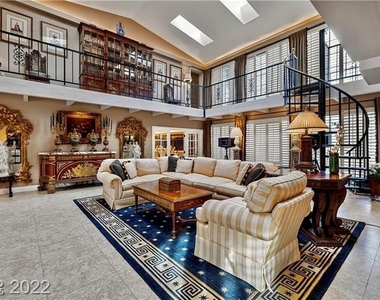 2801 Pinto Lane - Photo Thumbnail 15