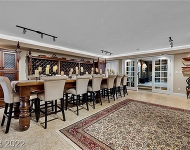 2801 Pinto Lane - Photo Thumbnail 10