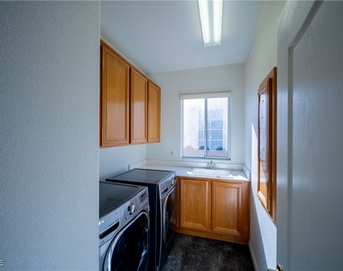 359 Hoskins Court - Photo Thumbnail 49