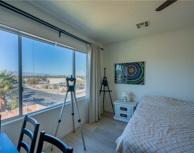 359 Hoskins Court - Photo Thumbnail 41