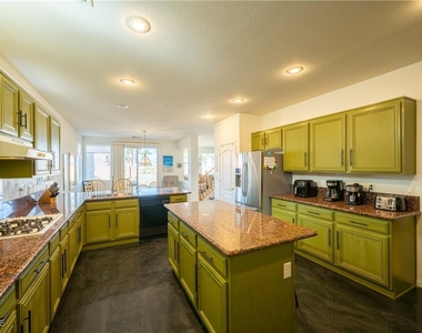 359 Hoskins Court - Photo Thumbnail 10