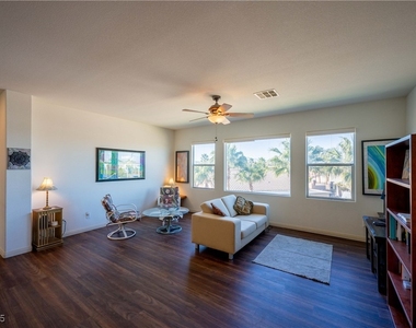 359 Hoskins Court - Photo Thumbnail 35