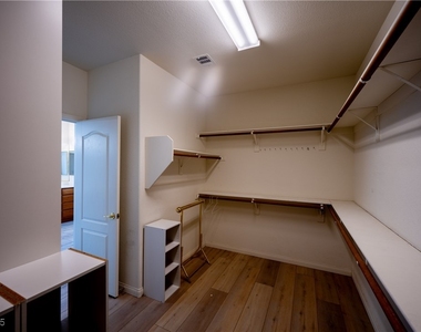 359 Hoskins Court - Photo Thumbnail 48