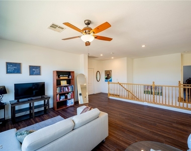 359 Hoskins Court - Photo Thumbnail 37