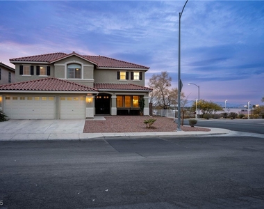 359 Hoskins Court - Photo Thumbnail 2