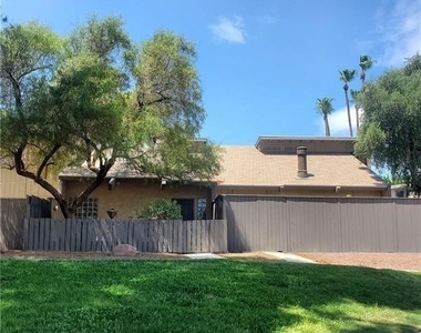 4032 Village Square - Photo Thumbnail 1