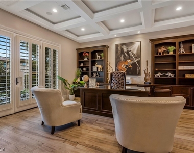 5 Wood Creek Court - Photo Thumbnail 5