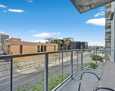 353 E Bonneville Avenue - Photo Thumbnail 10