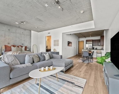 353 E Bonneville Avenue - Photo Thumbnail 6