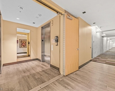 353 E Bonneville Avenue - Photo Thumbnail 22
