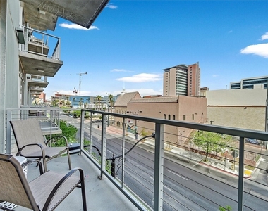 353 E Bonneville Avenue - Photo Thumbnail 11
