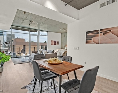 353 E Bonneville Avenue - Photo Thumbnail 3