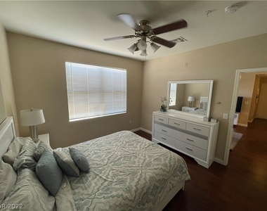 2900 Sunridge Heights Parkway - Photo Thumbnail 6