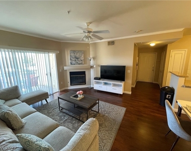 2900 Sunridge Heights Parkway - Photo Thumbnail 3