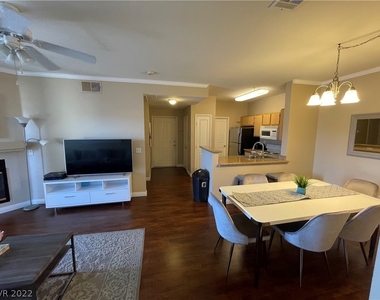 2900 Sunridge Heights Parkway - Photo Thumbnail 4