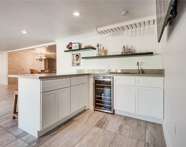 1321 S 7th Street - Photo Thumbnail 19