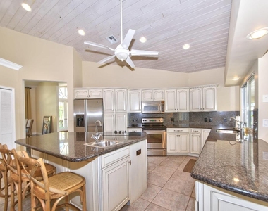 14466 Laurel Trail - Photo Thumbnail 12
