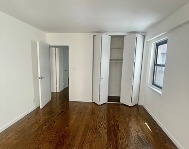 405 East 56th Street - Photo Thumbnail 8