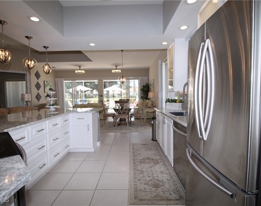 3019 Ellice Way - Photo Thumbnail 15