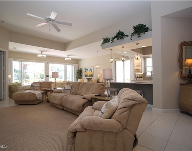 3019 Ellice Way - Photo Thumbnail 14