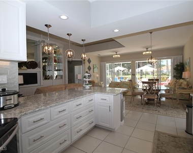 3019 Ellice Way - Photo Thumbnail 18