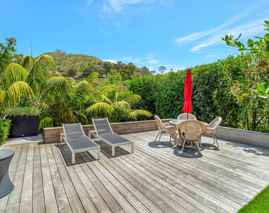 3859 Rambla Pacifico - Photo Thumbnail 37