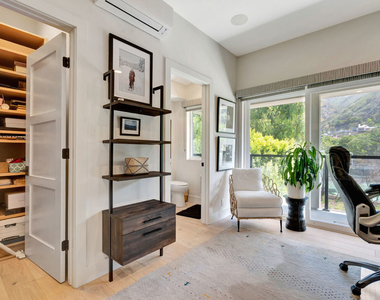 3859 Rambla Pacifico - Photo Thumbnail 13