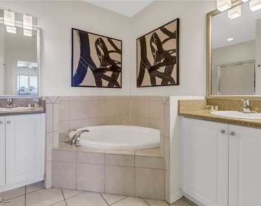 7915 Mahogany Run Lane - Photo Thumbnail 29