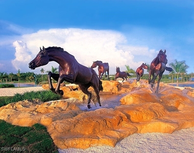 7915 Mahogany Run Lane - Photo Thumbnail 7